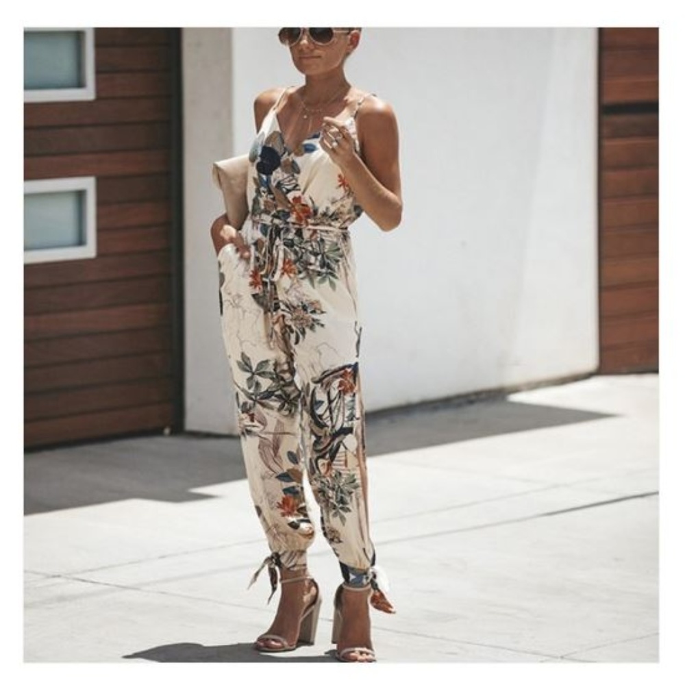 Snappy V-neck Floral/Solid Strap Jumpsuit